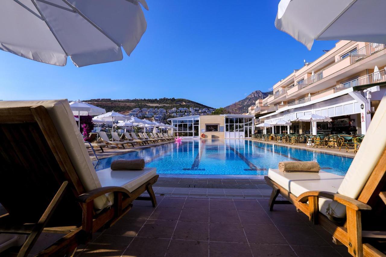 Hotel Happy 3*